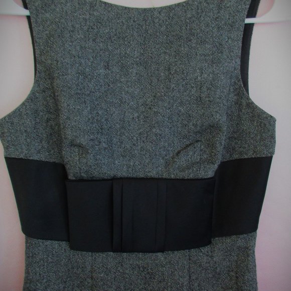 Size S (2) Tara Subkoff for Bebe 60s MOD Style Black/Gray Dress/Pinafore - Picture 3 of 10